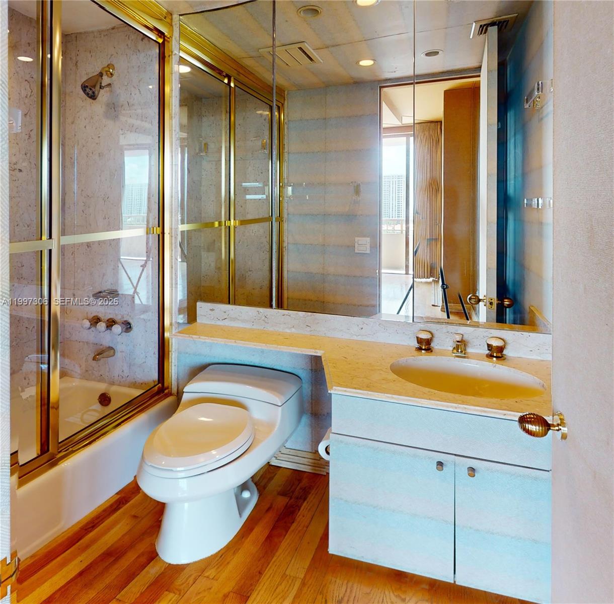 JOCKEY CLUB III CONDO - Residential