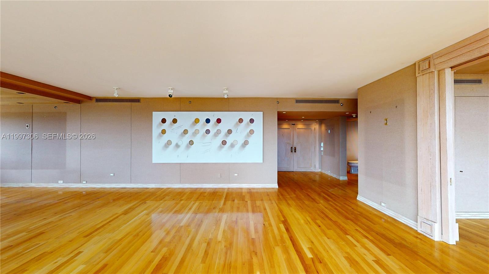 JOCKEY CLUB III CONDO - Residential