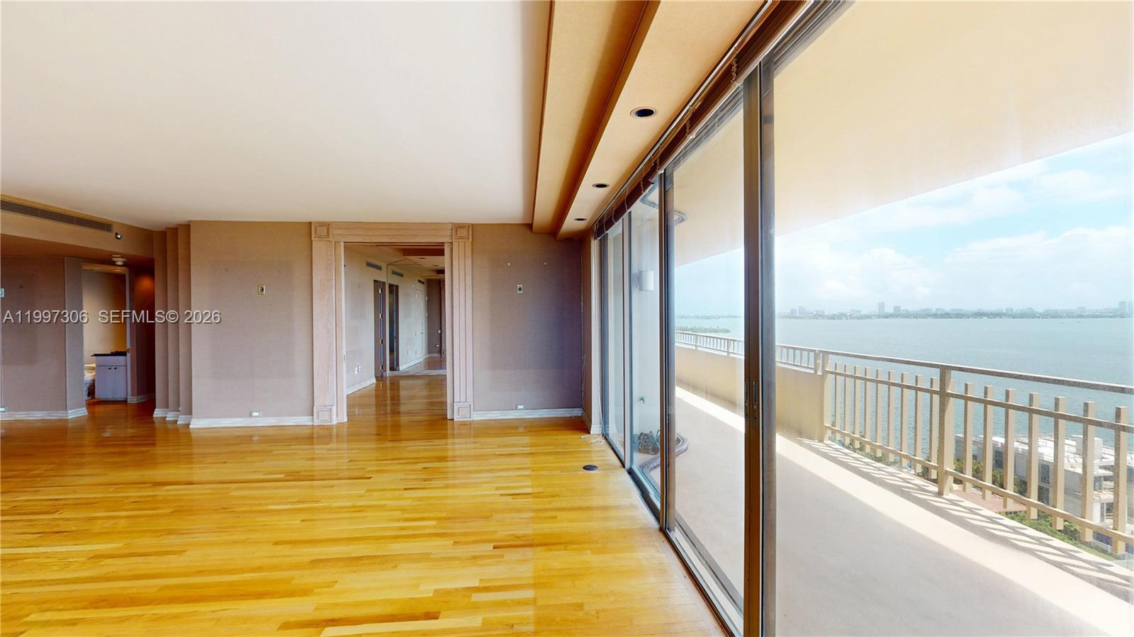 JOCKEY CLUB III CONDO - Residential