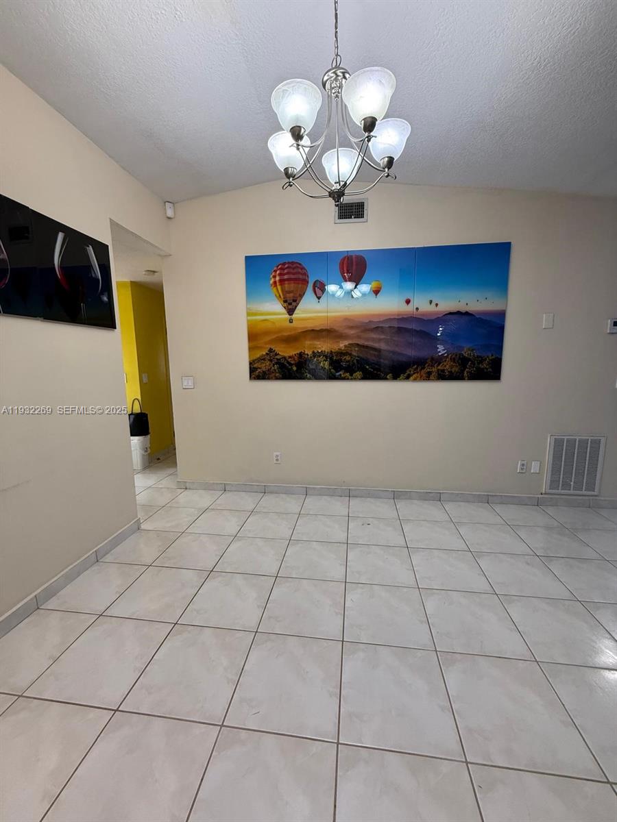 SOUTH MIAMI LAKES - Residential