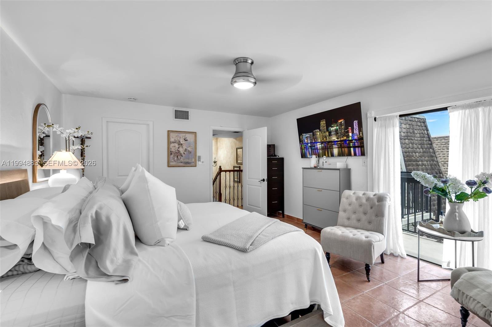 BAY TREE PATIO HOMES COND - Residential