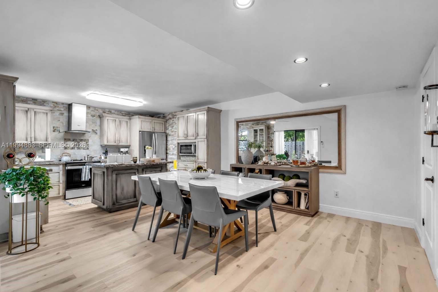 BAY TREE PATIO HOMES COND - Residential