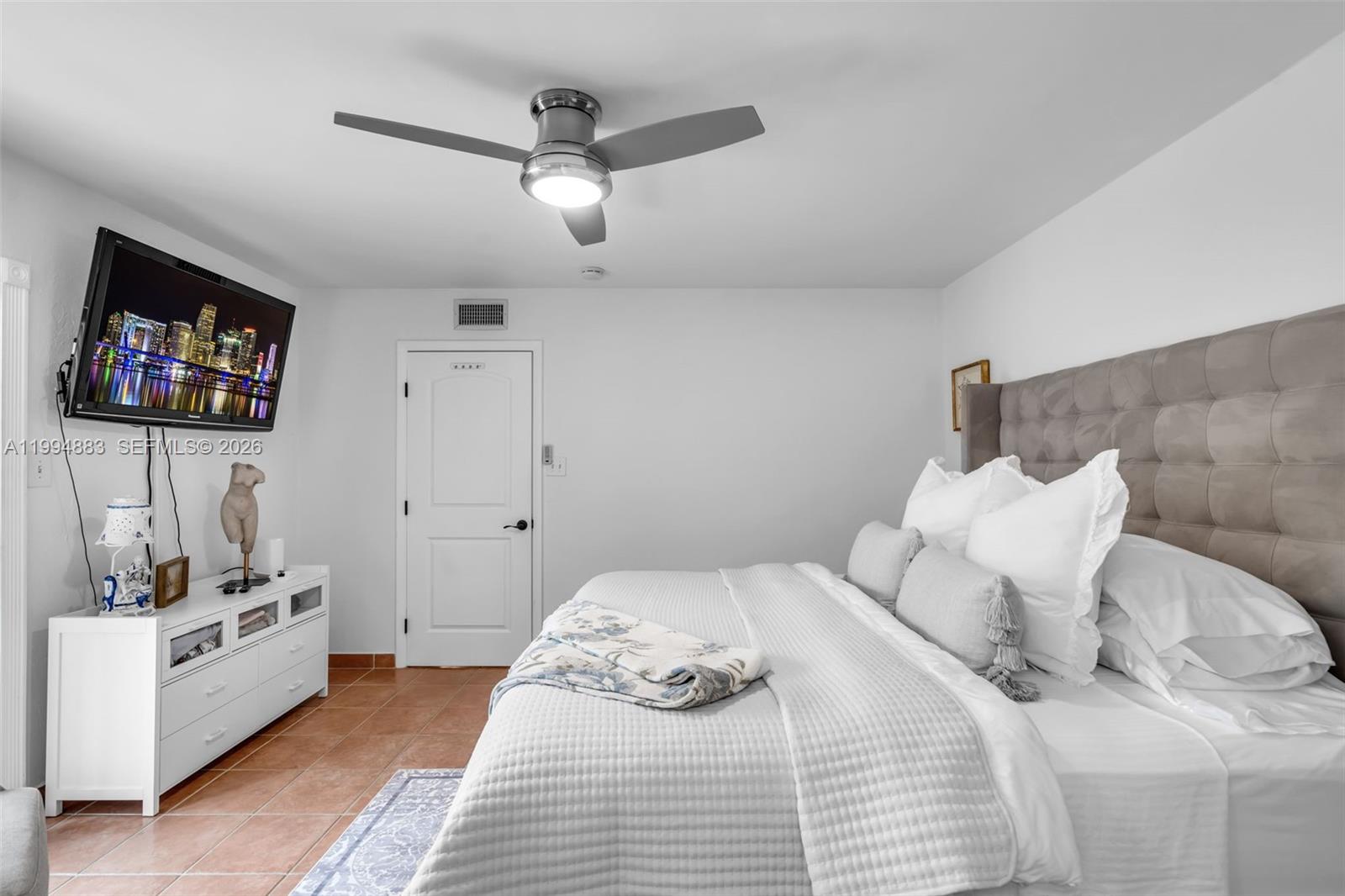 BAY TREE PATIO HOMES COND - Residential