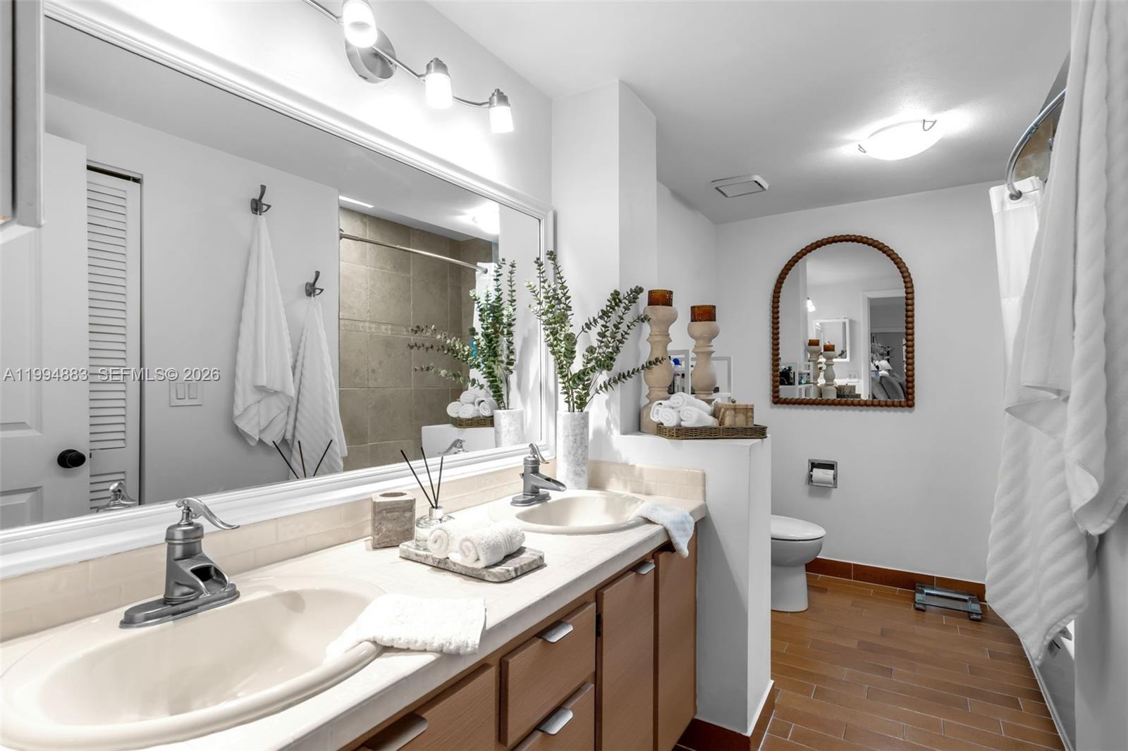 BAY TREE PATIO HOMES COND - Residential