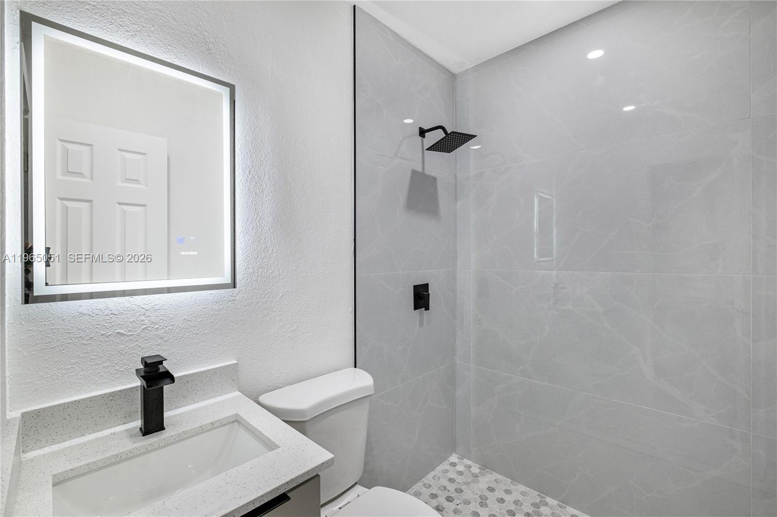 7TH AVENUE HIGHLANDS - Residential Income