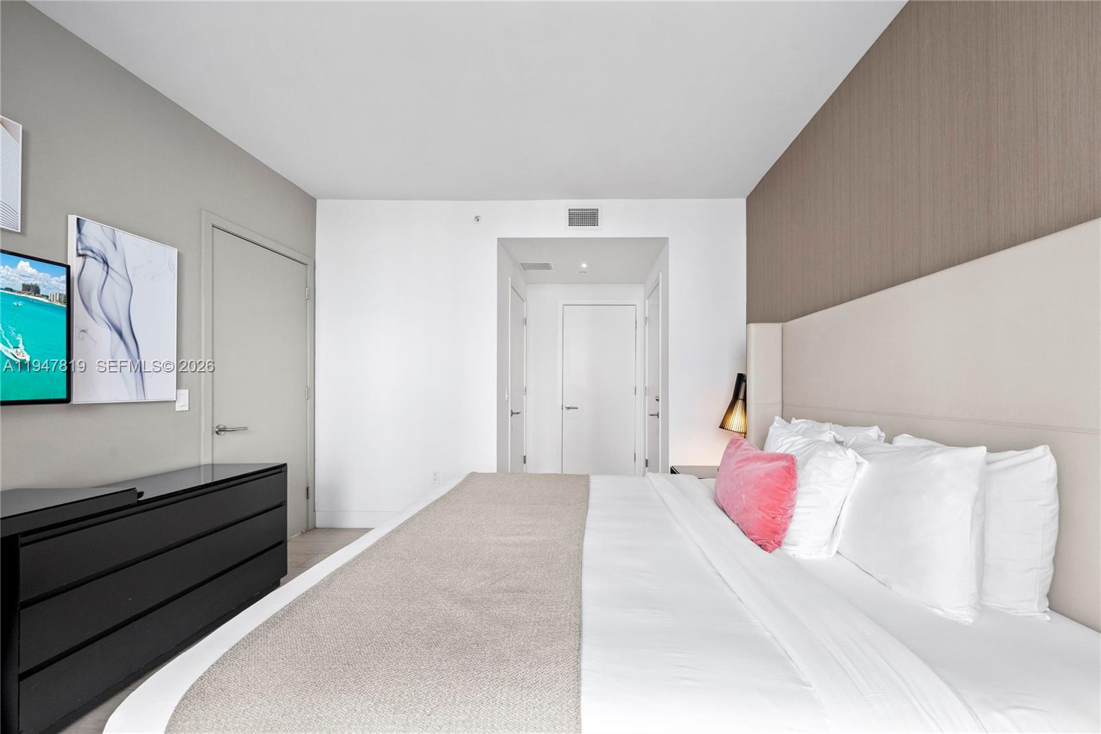 4010 SOUTH OCEAN CONDO - Residential