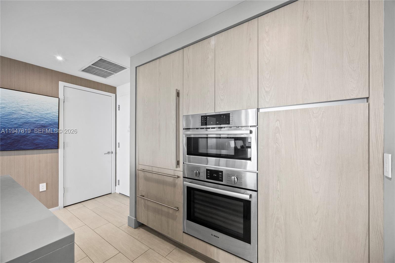 4010 SOUTH OCEAN CONDO - Residential