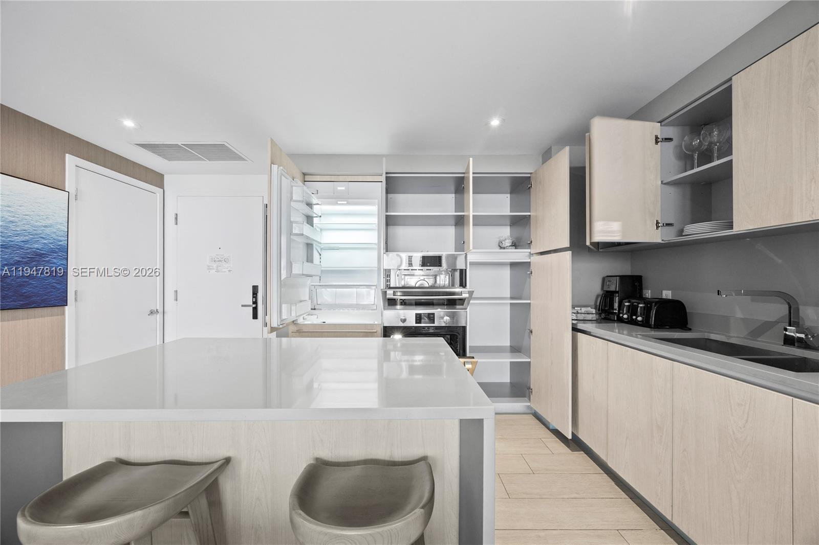 4010 SOUTH OCEAN CONDO - Residential