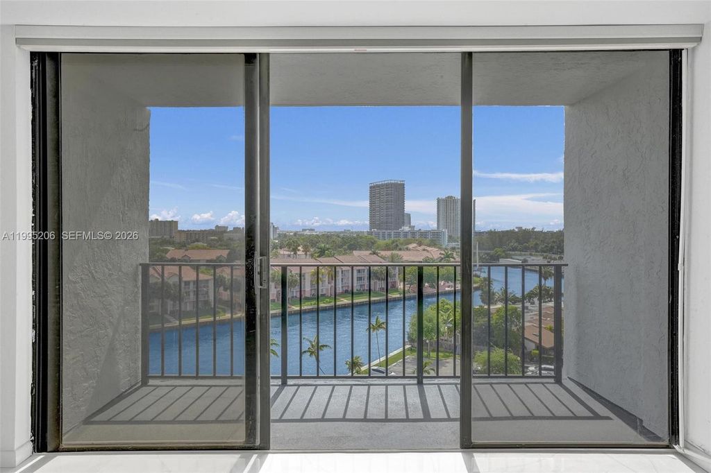 Photo of 200 Leslie Dr #918, Hallandale Beach, FL 33009 (MLS # A11995206)