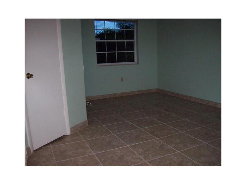 ANTIGUA AT CNTRY CLUBOF M - Residential Lease