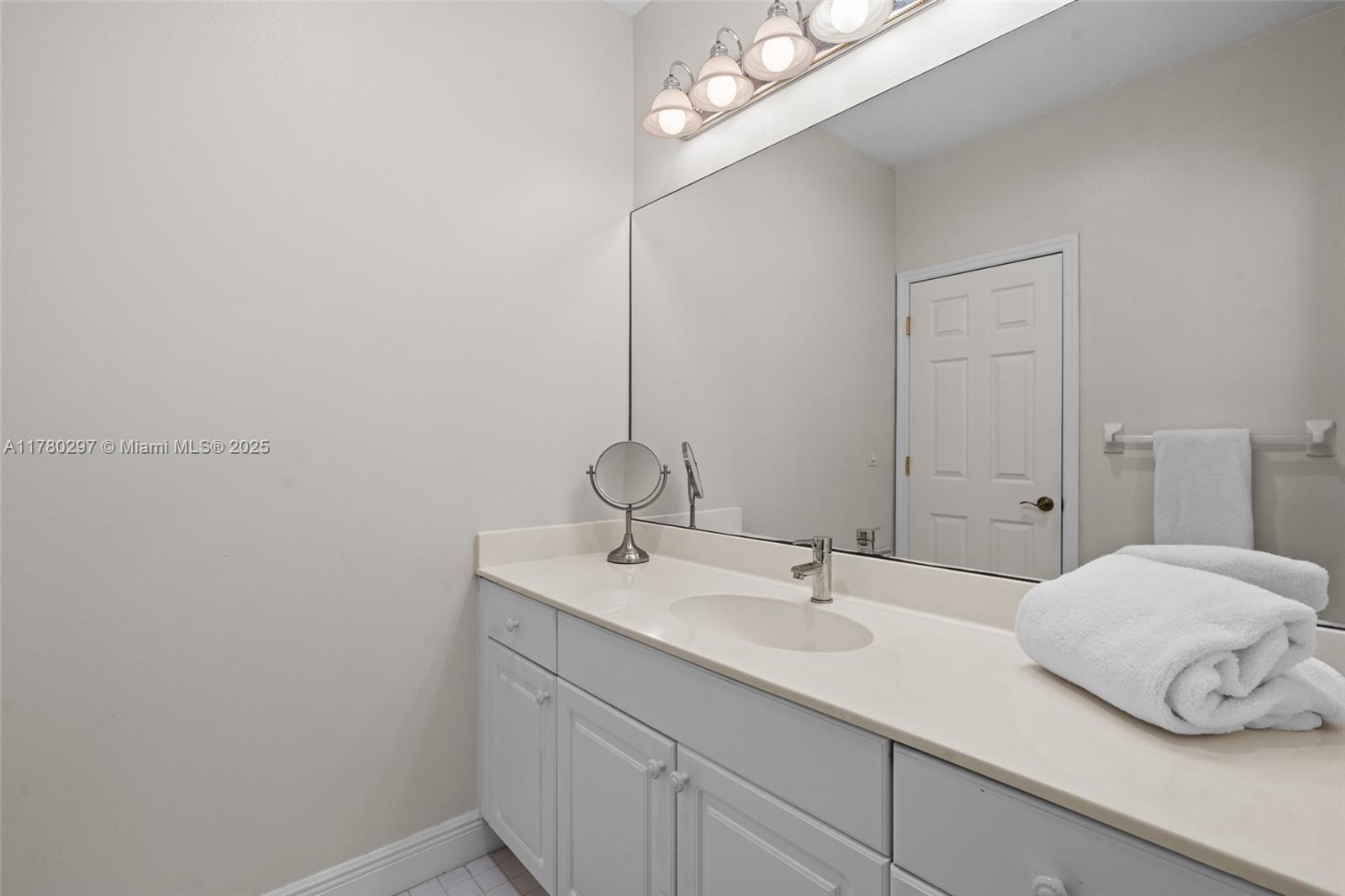 Cranbrook Harbour - Residential