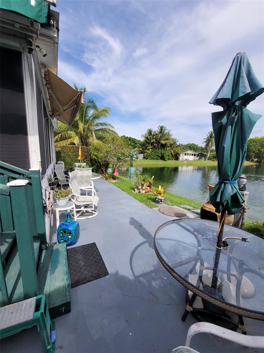 GATEWAY ESTATES PARK COND - Residential