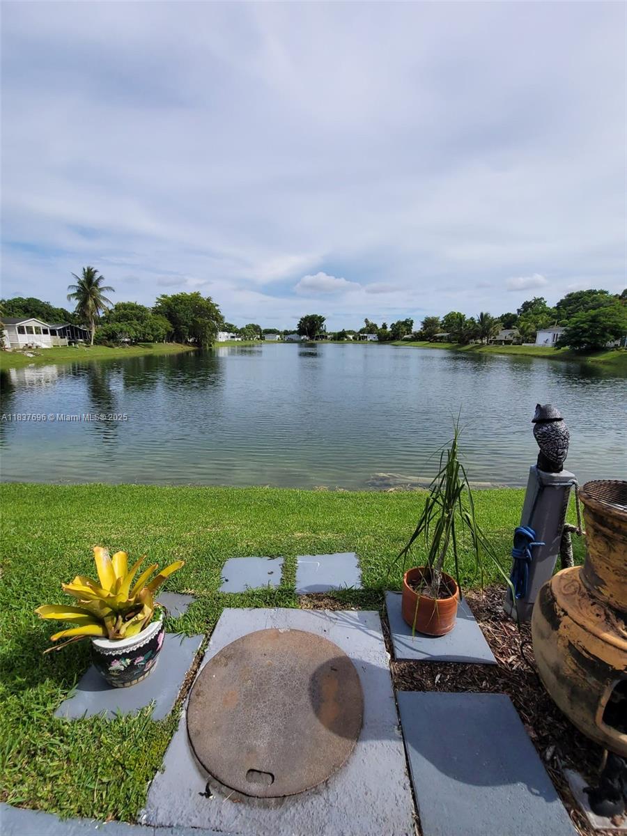 GATEWAY ESTATES PARK COND - Residential