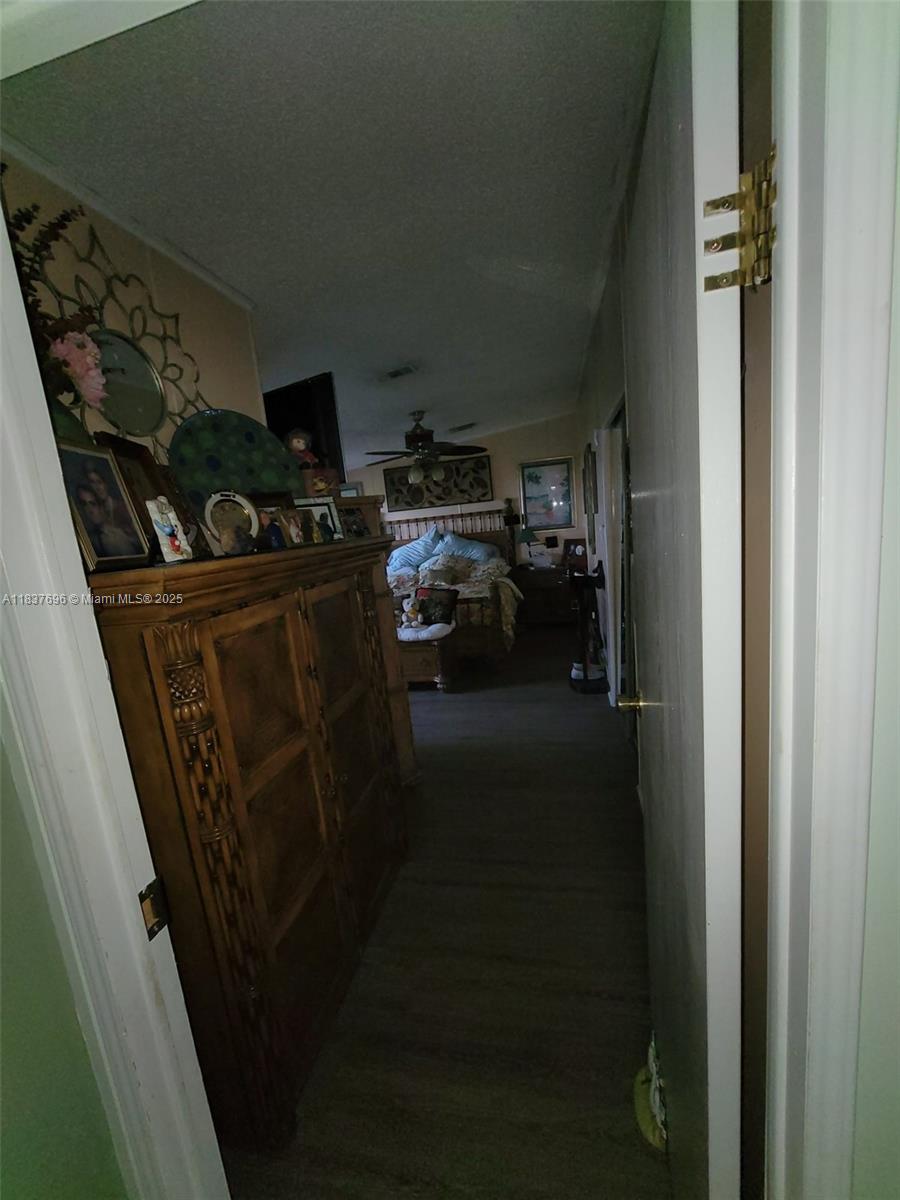 GATEWAY ESTATES PARK COND - Residential