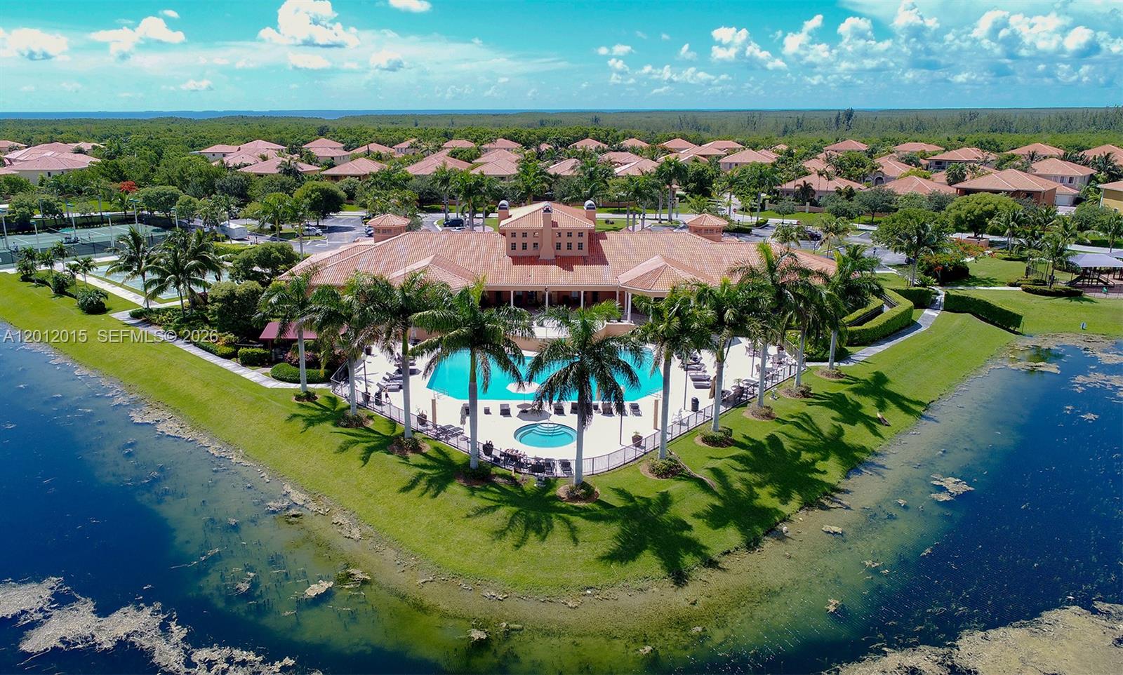 CUTLER CAY - Residential