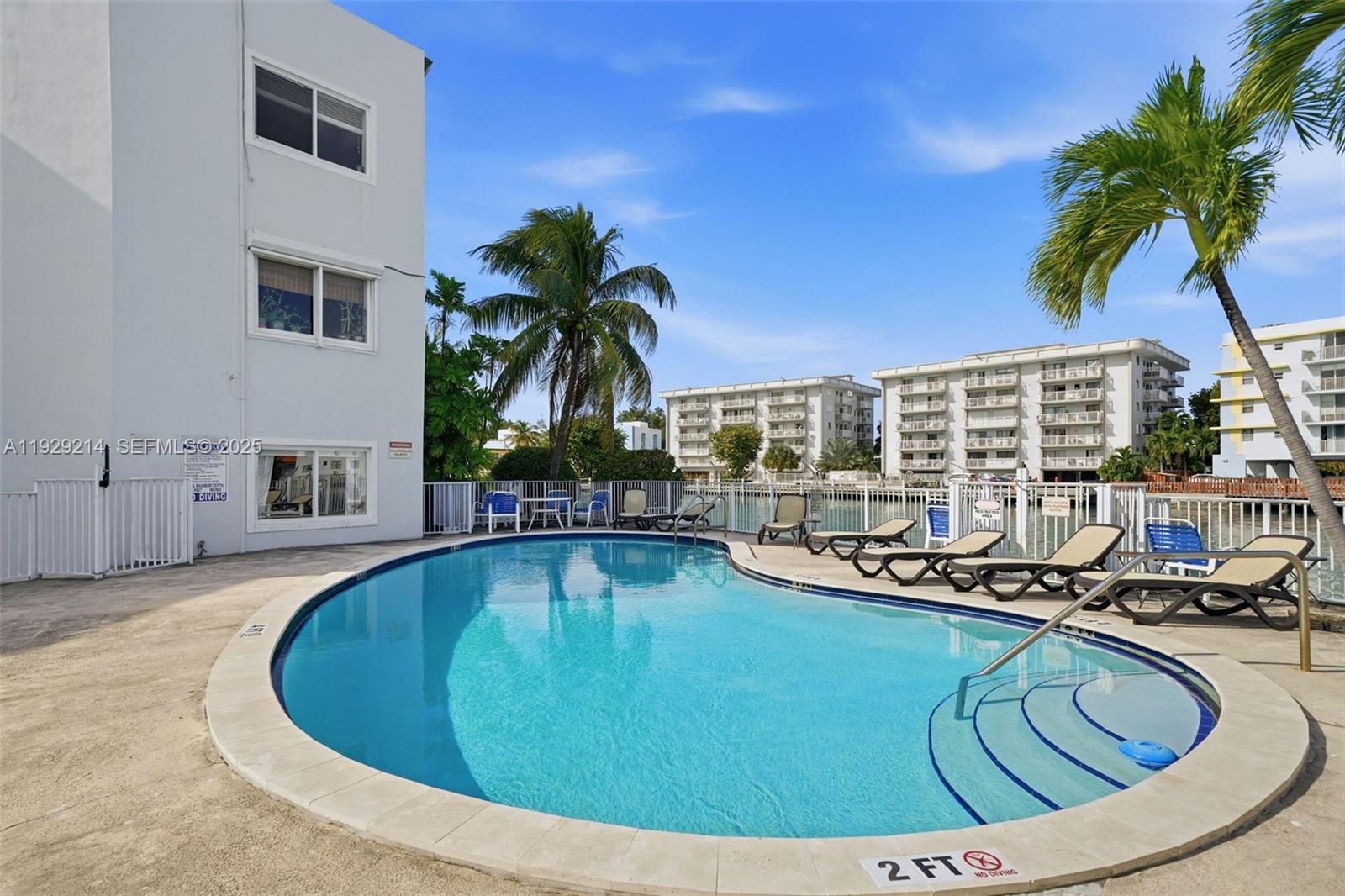 RIVE MARSEILLES CONDO - Residential Lease