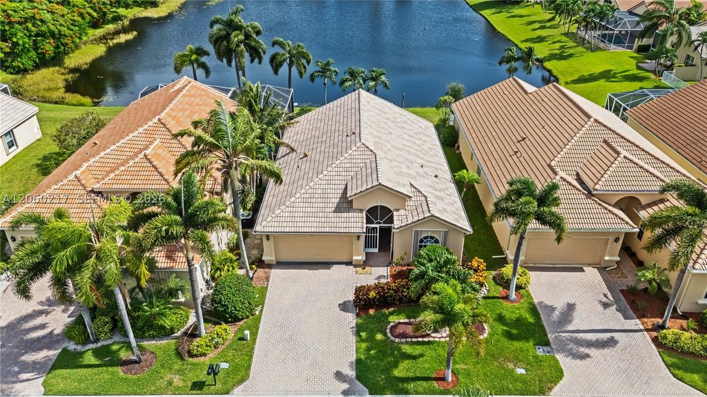 Photo of 3937 Palladium Shore Dr, Boynton Beach, FL 33436 (MLS # A12060217)