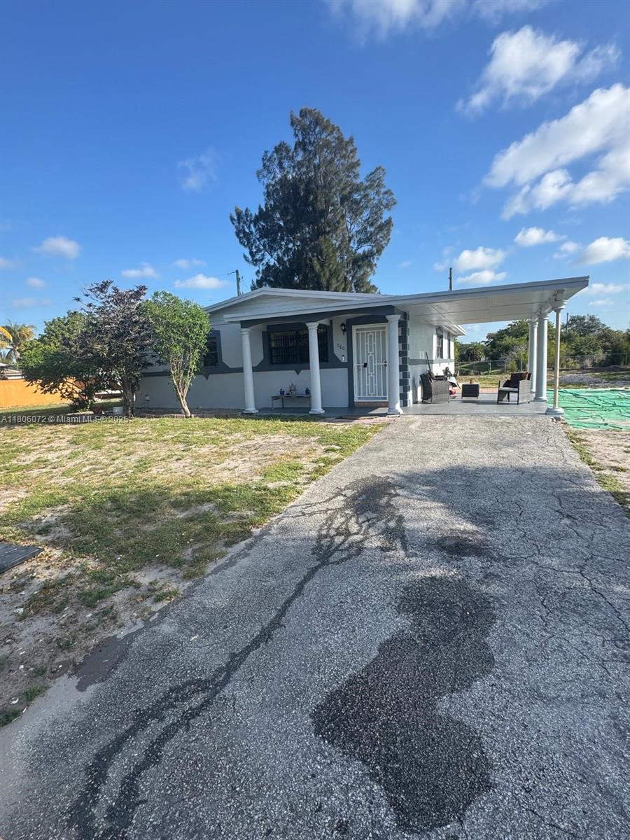 2801 Nw 183rd St, Miami Gardens, Broward County, Florida - 3 Bedrooms  
2 Bathrooms - 
