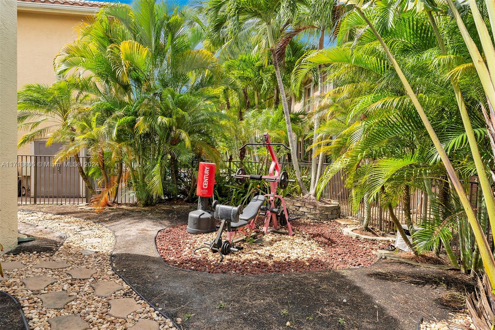 CANYON ISLES 2 - Residential