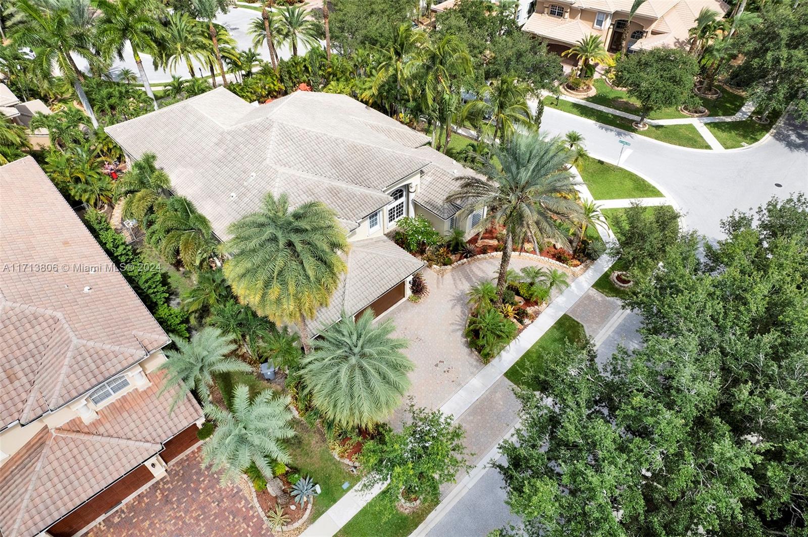 CANYON ISLES 2 - Residential