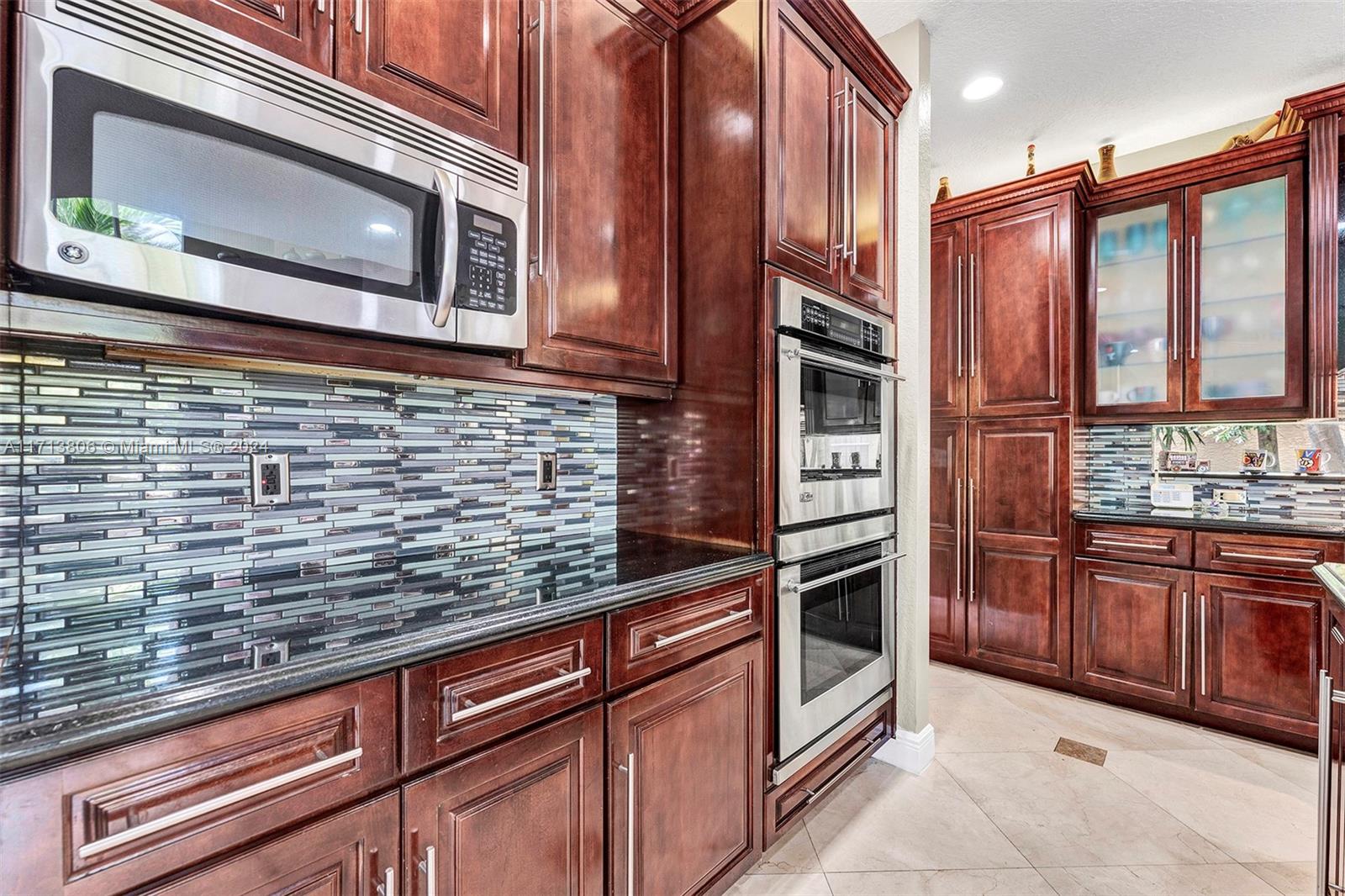 CANYON ISLES 2 - Residential