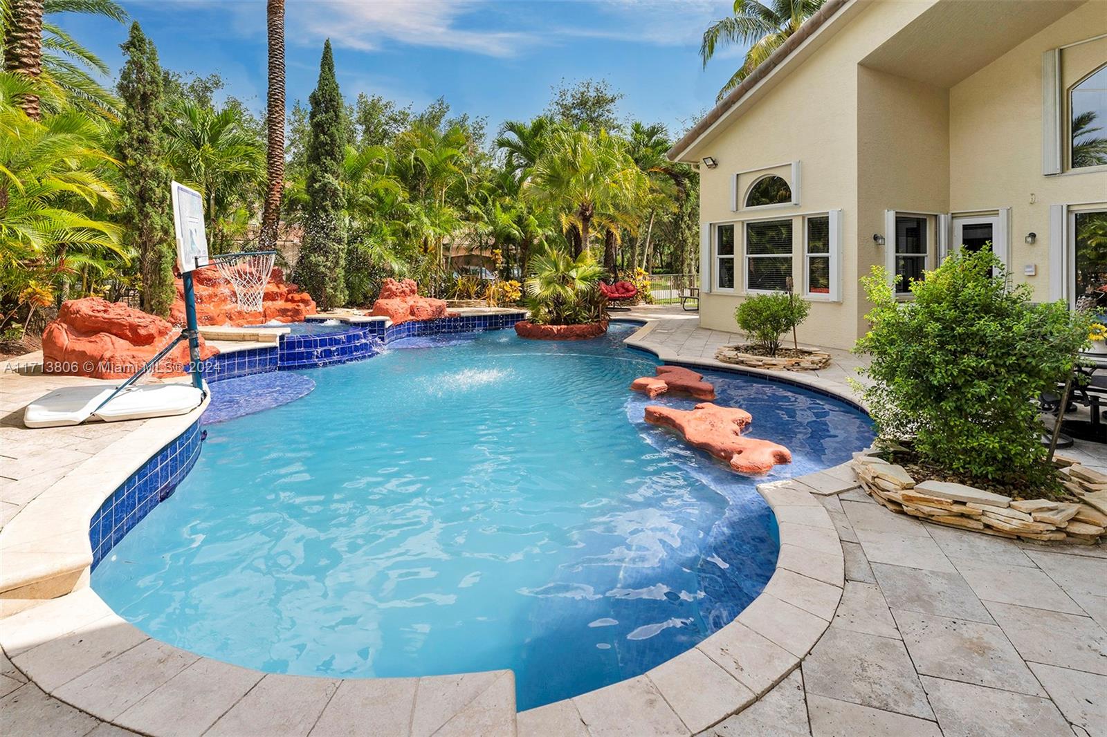 CANYON ISLES 2 - Residential