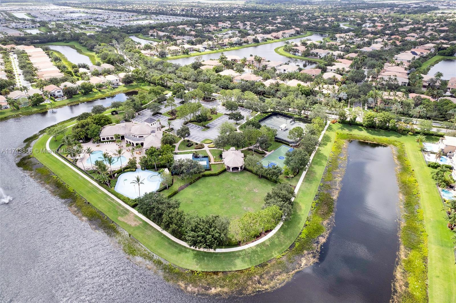CANYON ISLES 2 - Residential