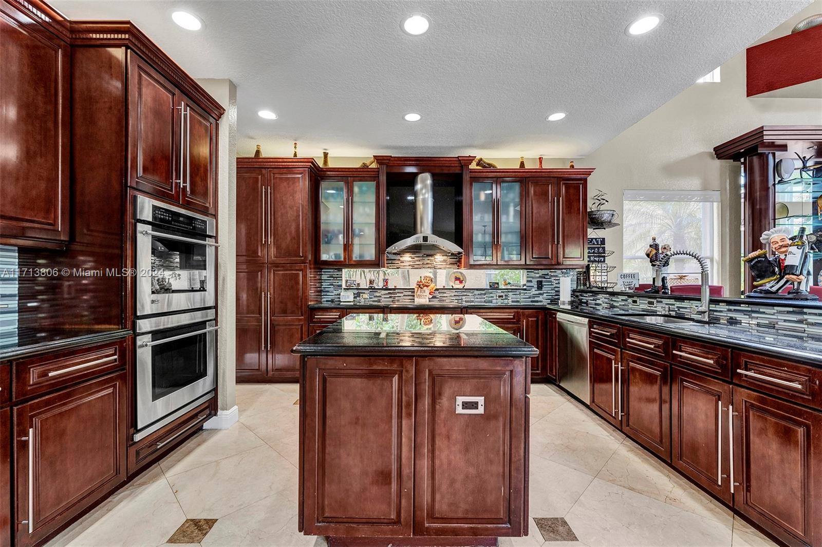 CANYON ISLES 2 - Residential