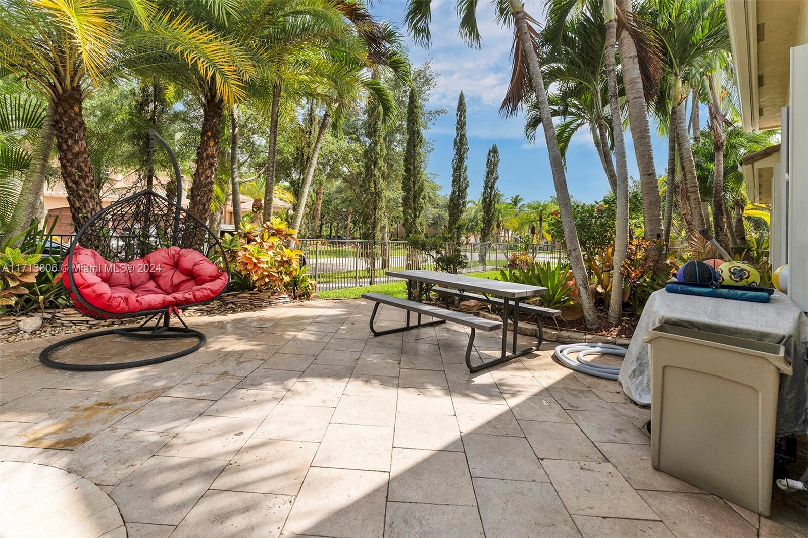 CANYON ISLES 2 - Residential