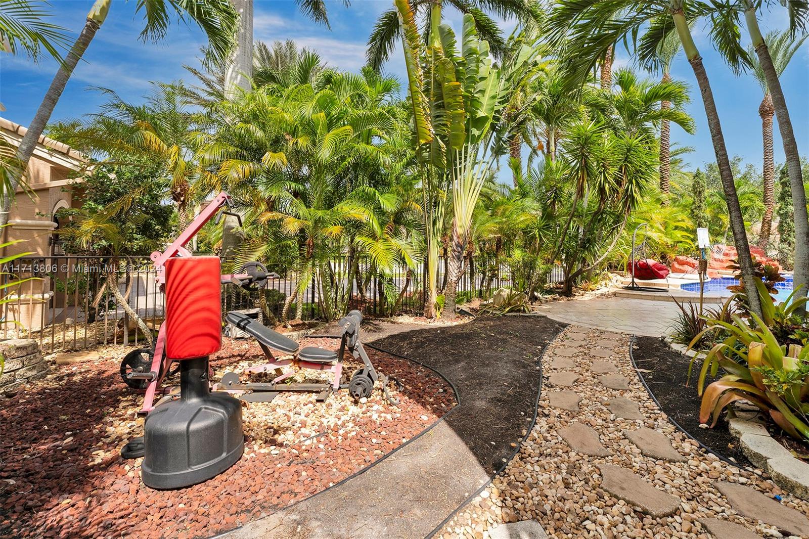 CANYON ISLES 2 - Residential