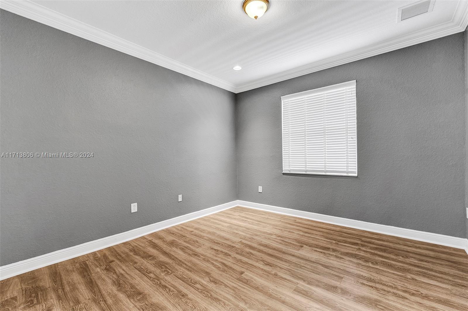 CANYON ISLES 2 - Residential