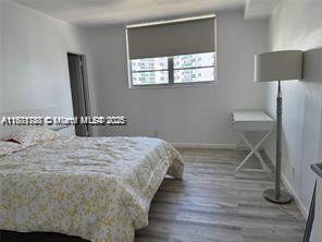 RESIDENCES ON HOLLYWOOD B - Residential