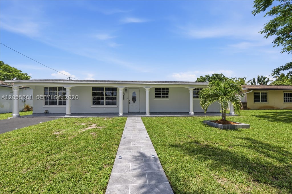 Photo of 4225 Monroe St, Hollywood, FL 33021 (MLS # A12055861)