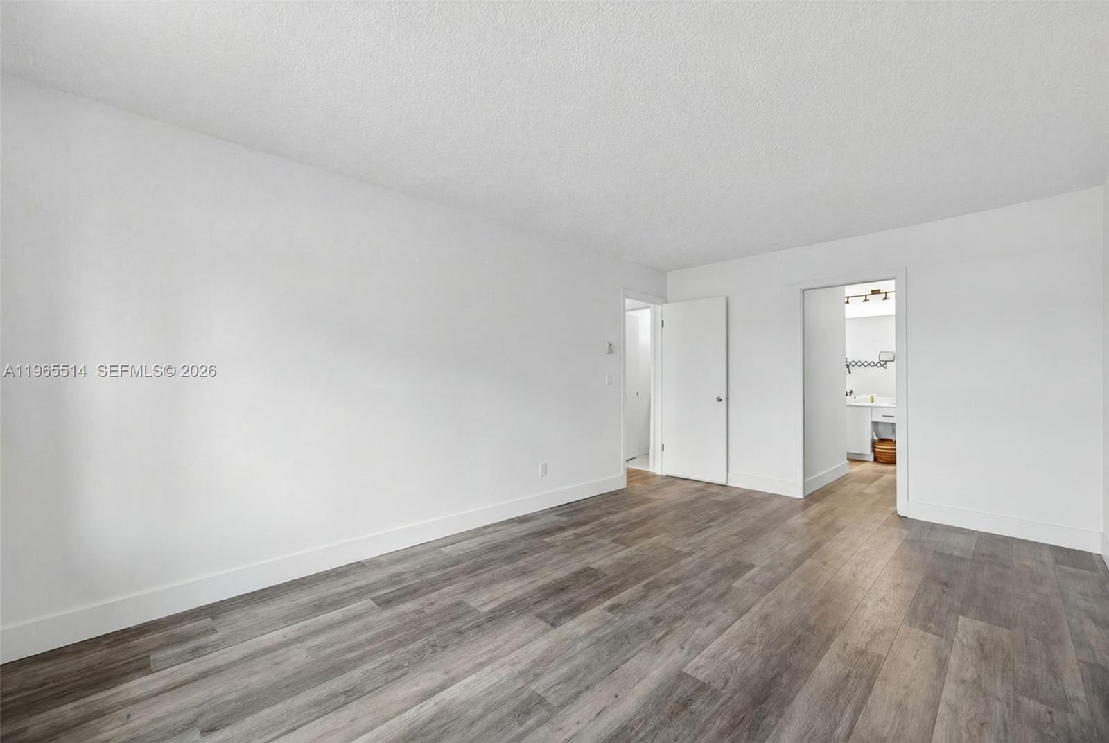 CYPRESS CLUB CONDO - Residential