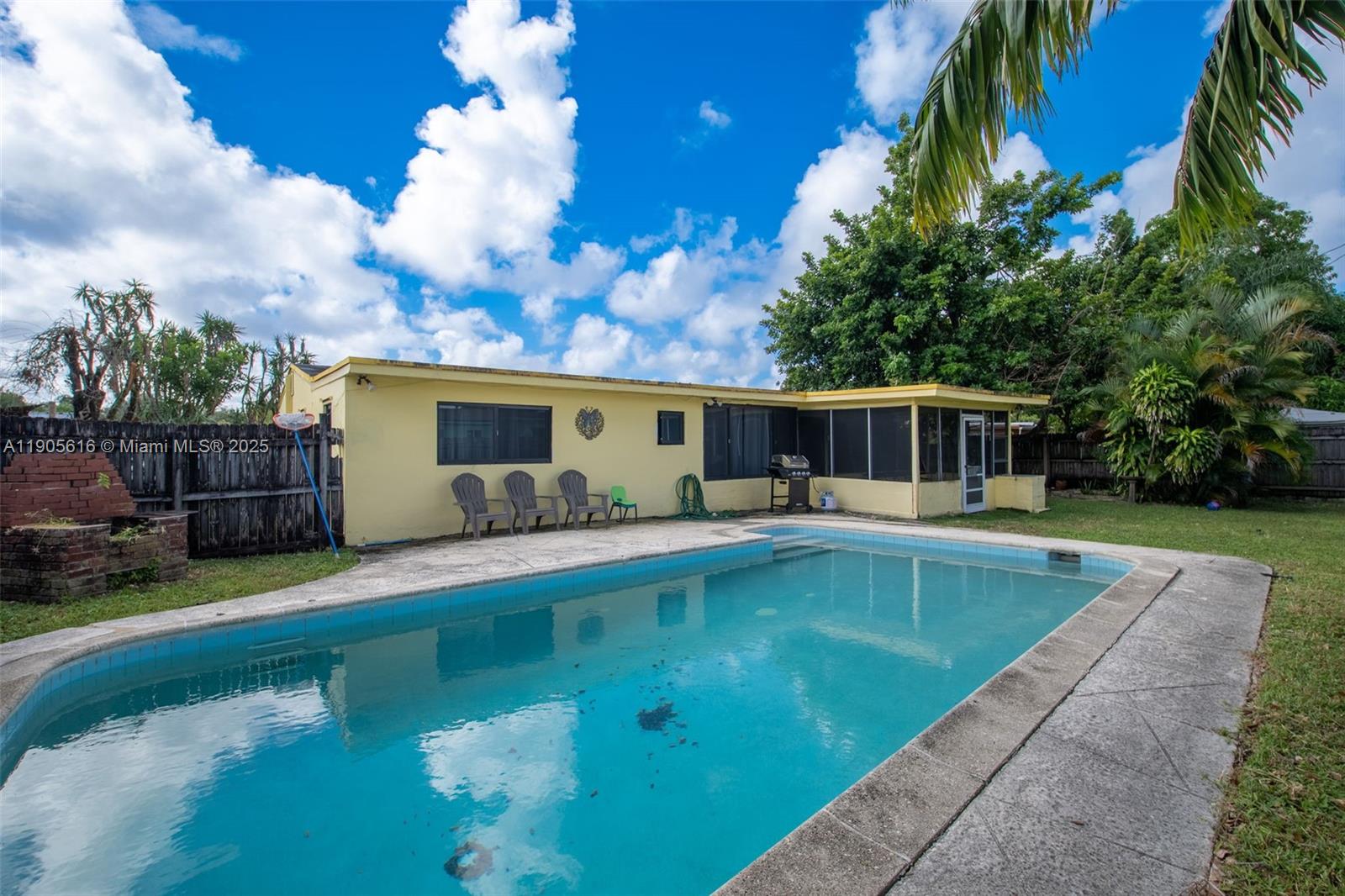 MIRAMAR SEC 2 - Residential