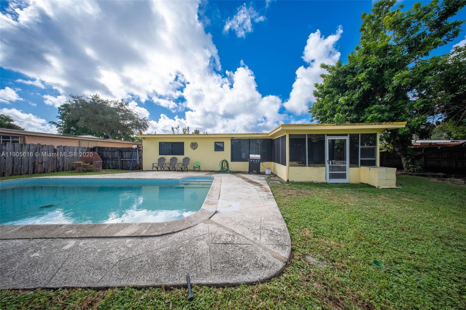 MIRAMAR SEC 2 - Residential