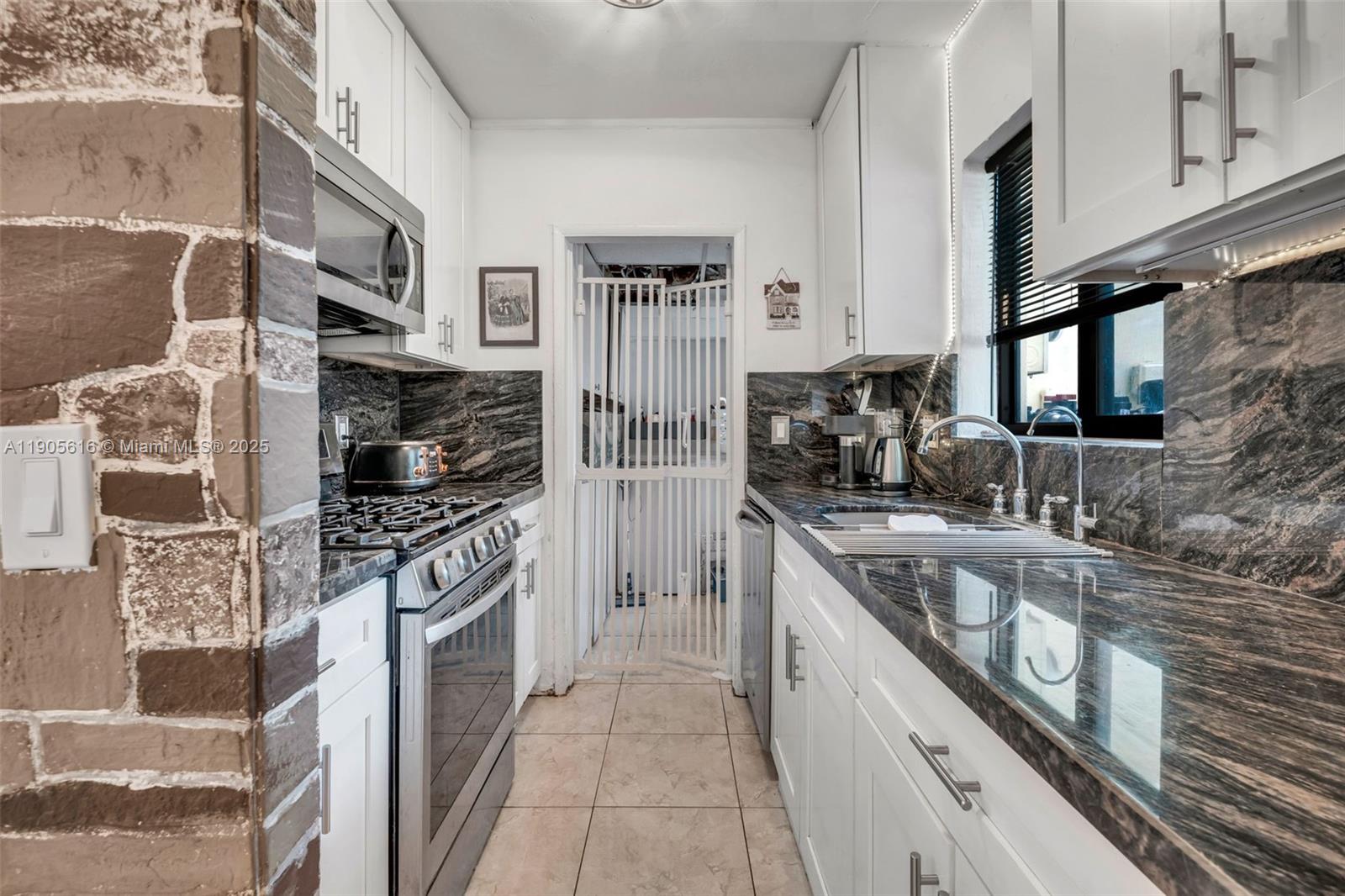 MIRAMAR SEC 2 - Residential