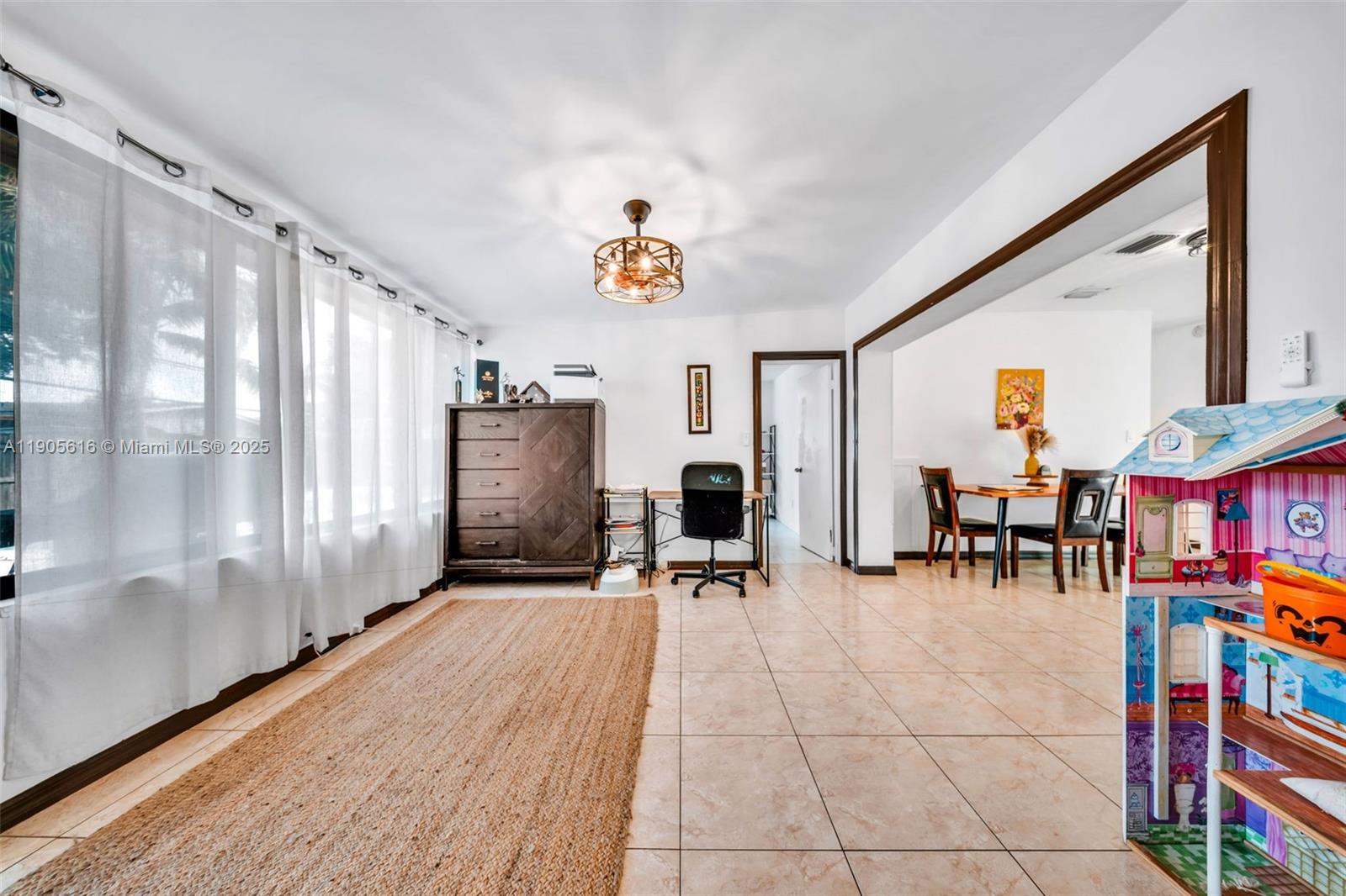 MIRAMAR SEC 2 - Residential