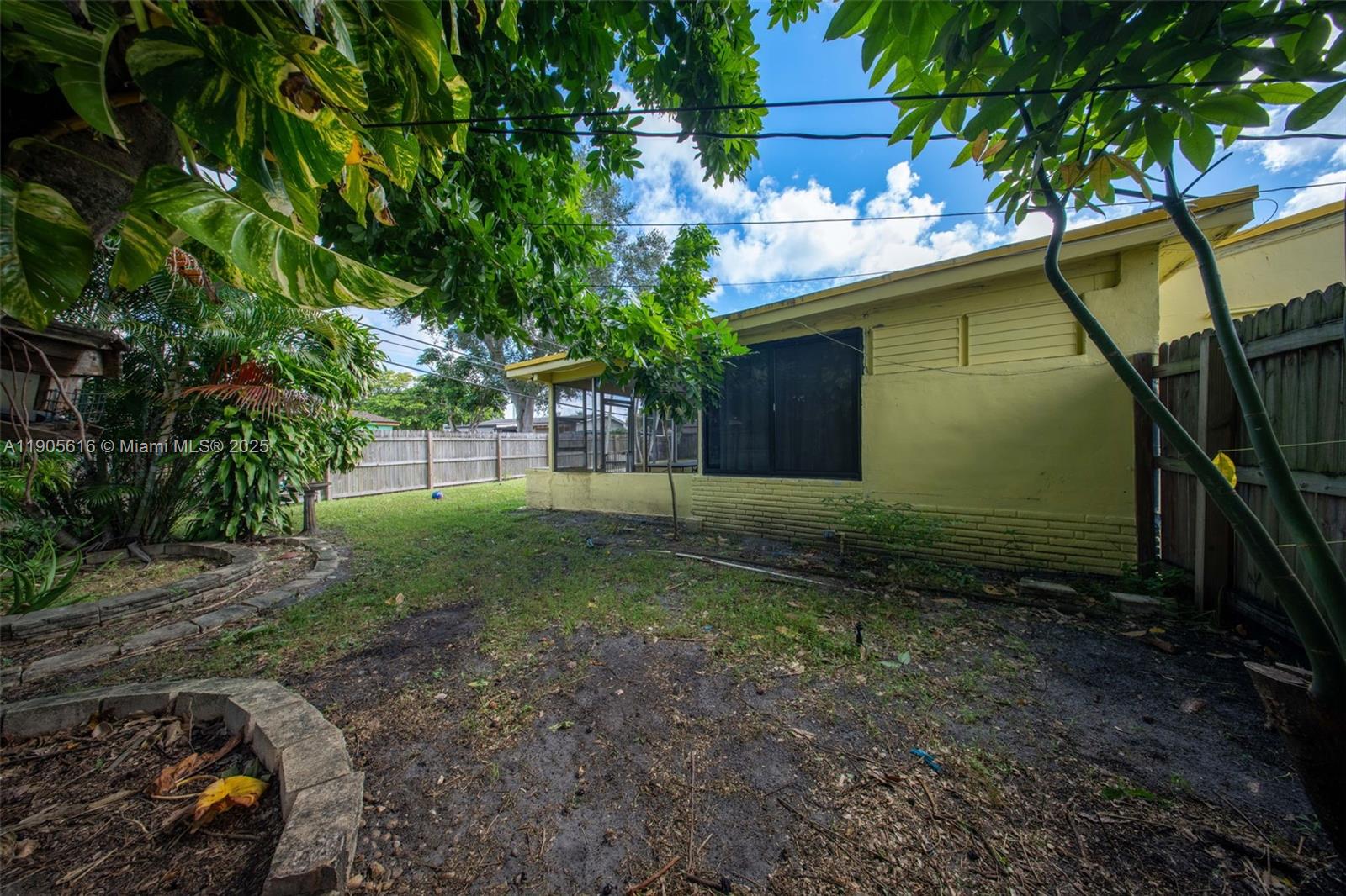 MIRAMAR SEC 2 - Residential