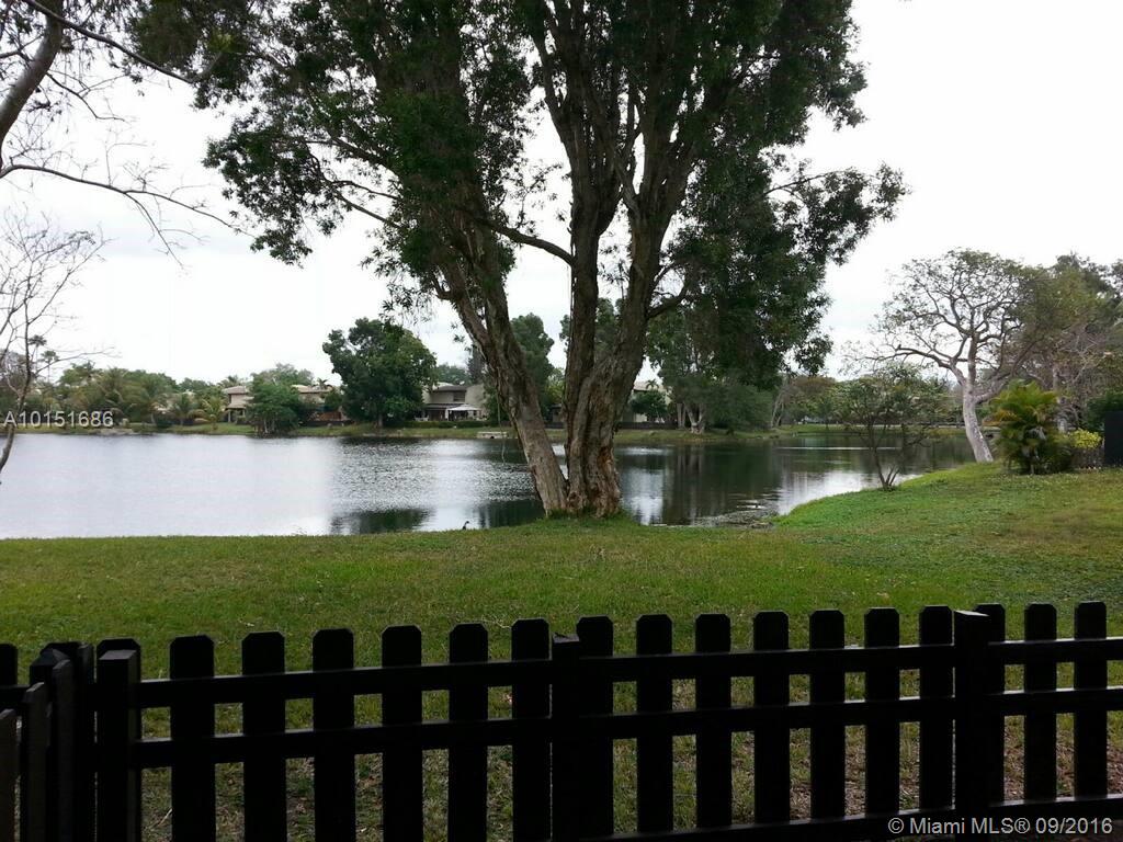 Snapper Creek Twnhs Sec 0 - Residential Lease