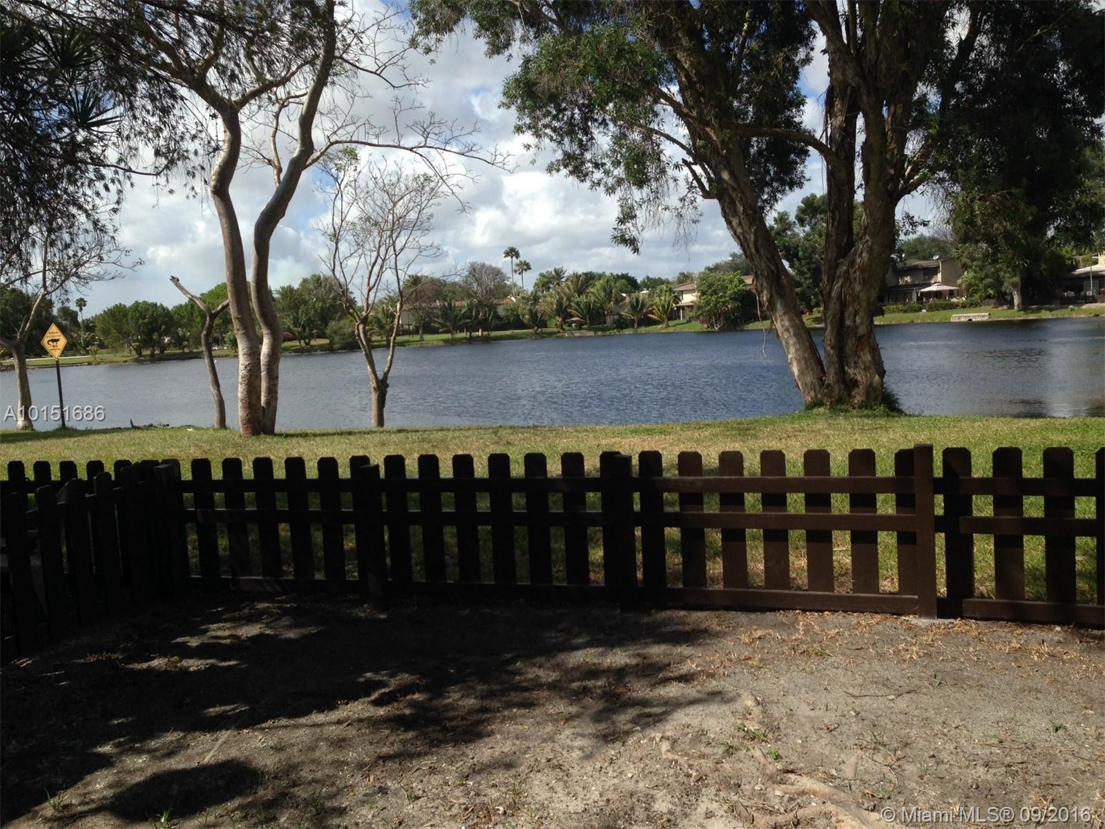 Snapper Creek Twnhs Sec 0 - Residential Lease