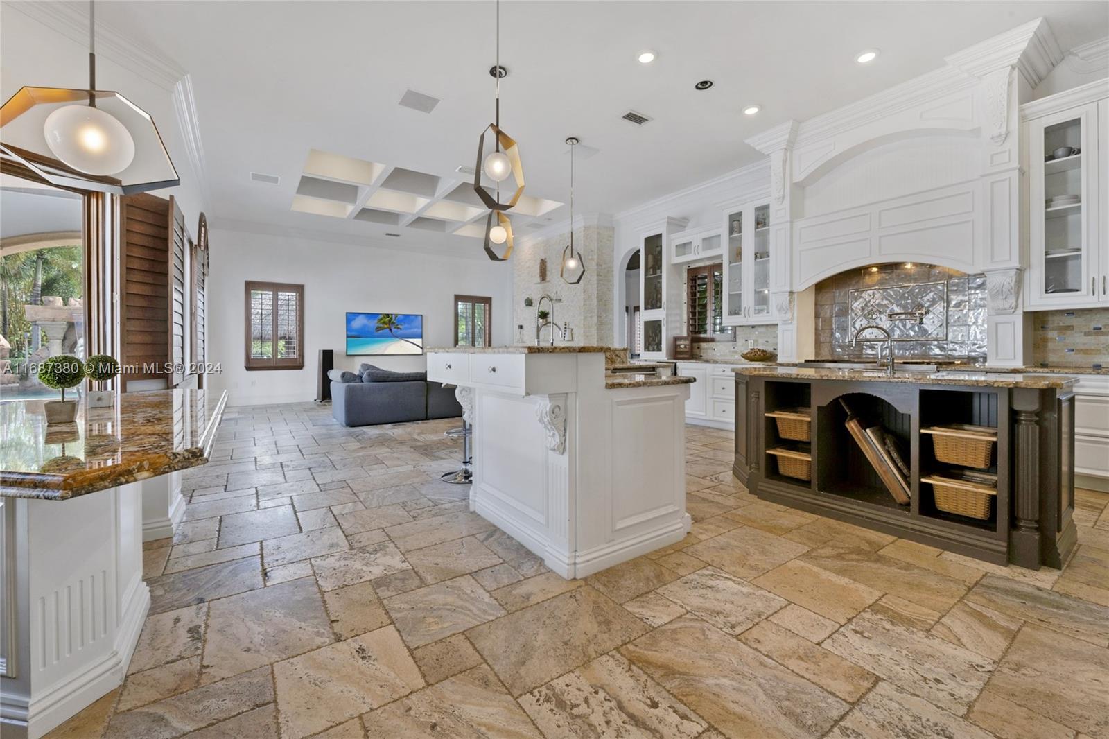 SWEETWATER ESTS SUB - Residential