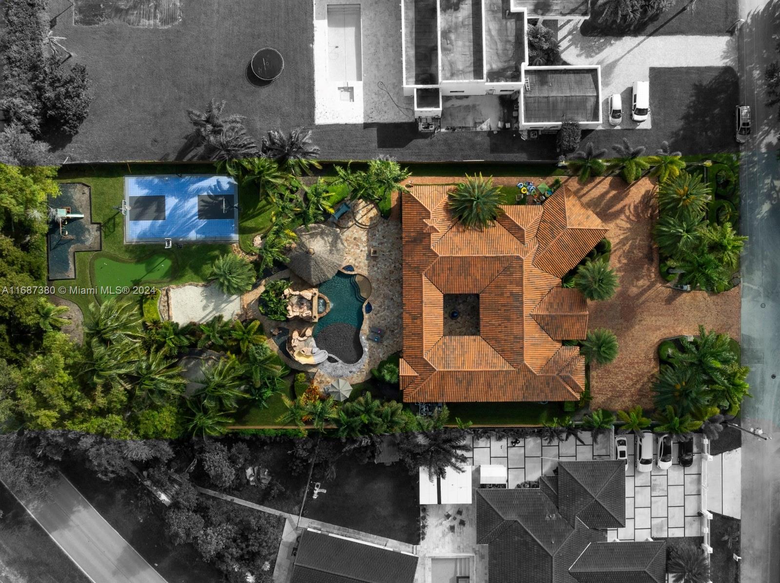 SWEETWATER ESTS SUB - Residential