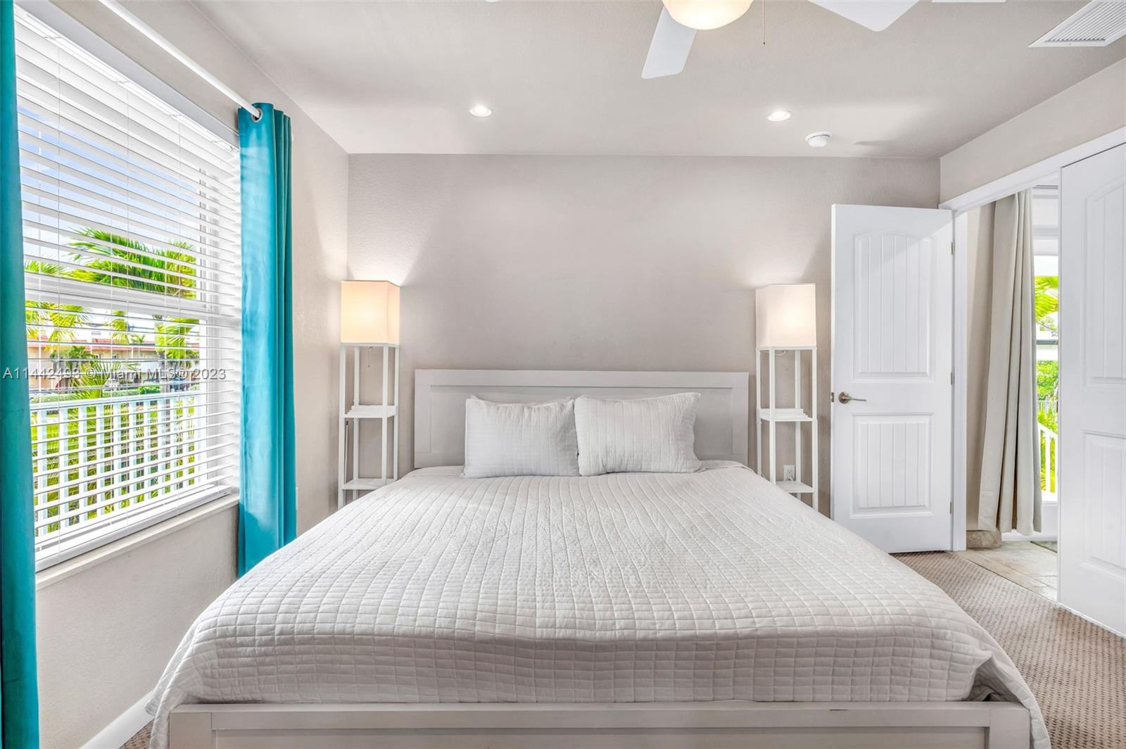 SOMBRERO BEACH VILLAGE - Residential