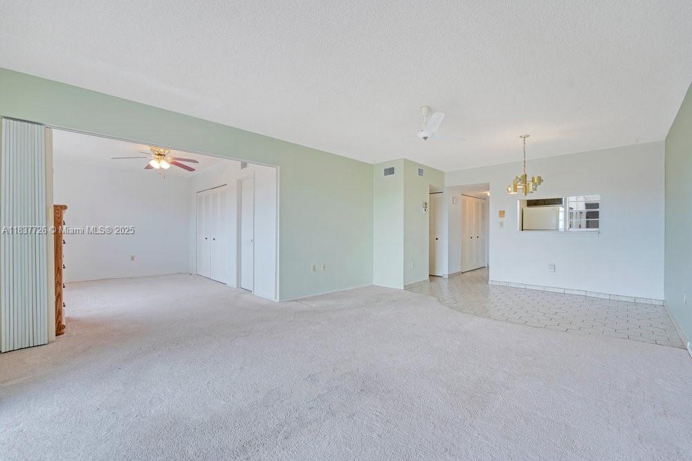 2998 E Sunrise Lakes Dr 414