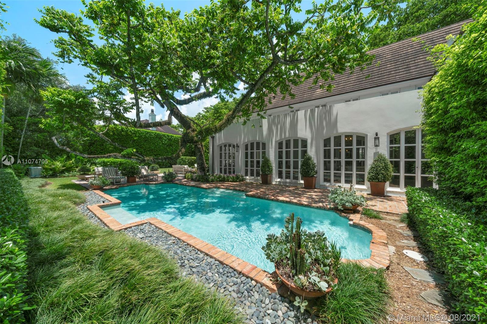 C GABLES RIVIERA SEC 12 - Residential