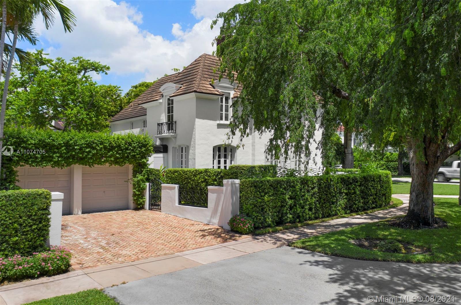 C GABLES RIVIERA SEC 12 - Residential