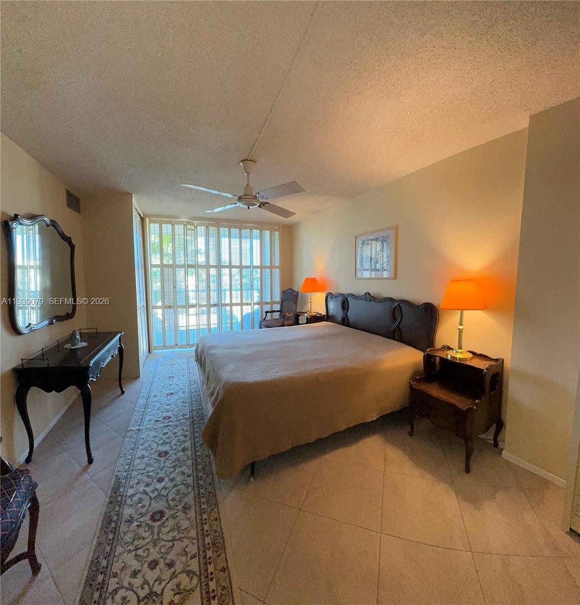 DESOTO PARK CONDO - Residential Lease