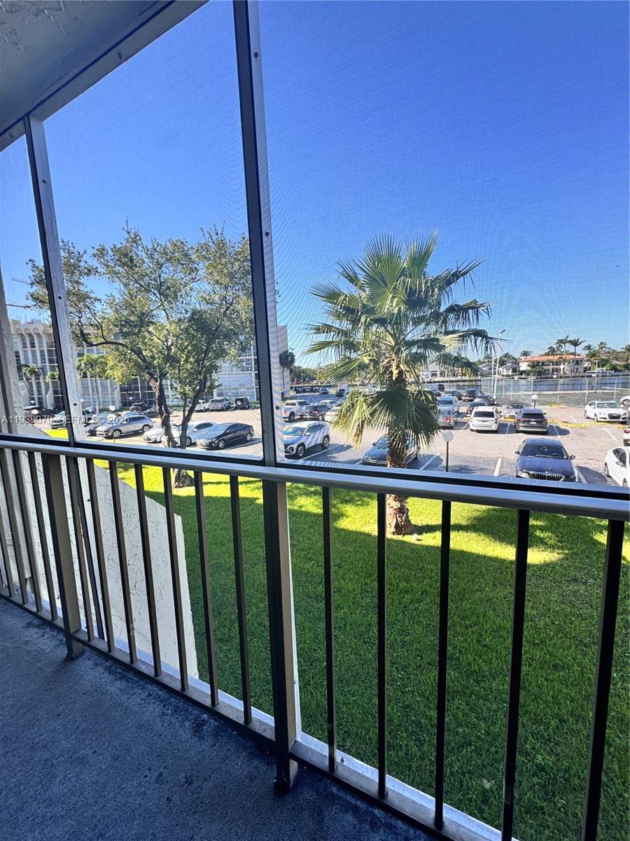DESOTO PARK CONDO - Residential Lease