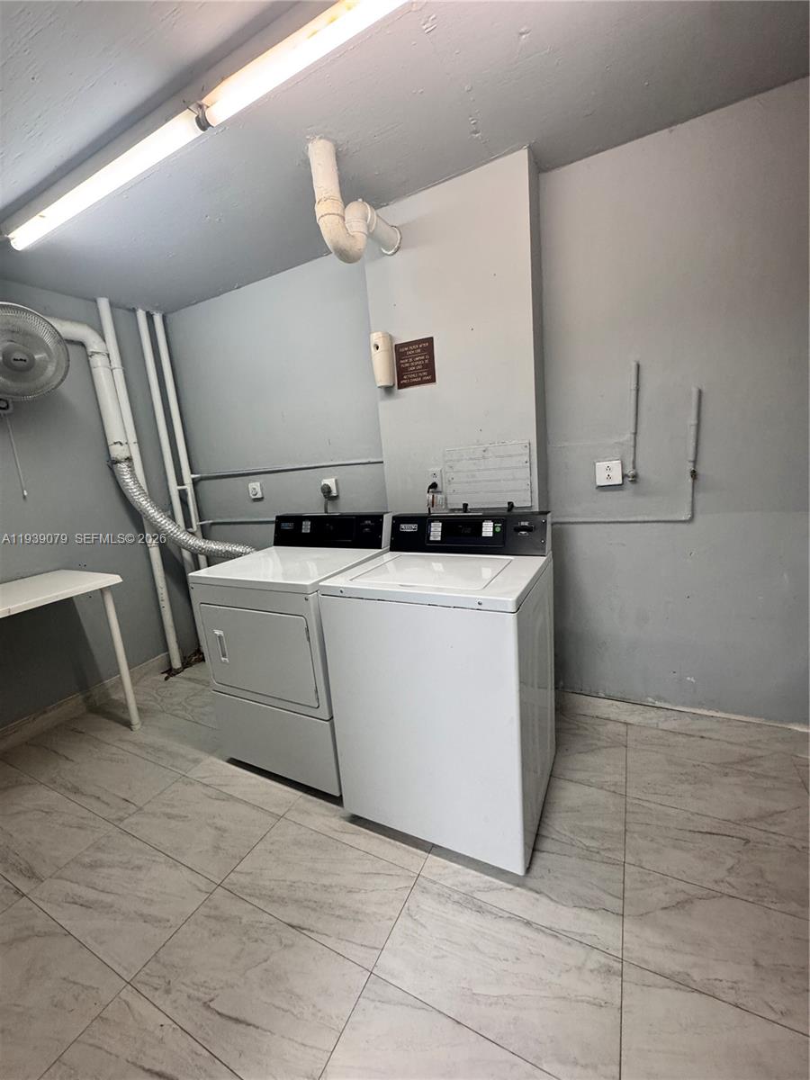 DESOTO PARK CONDO - Residential Lease